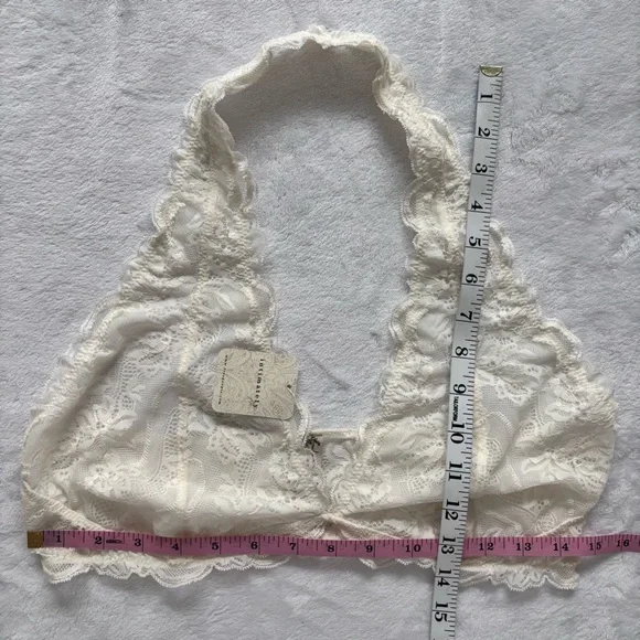 FREE PEOPLE INTIMATELY Last Dance Ivory Lace Halter Bralette--XL - Picture 16 of 16